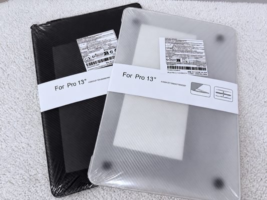 Protector Fibra de Carbono para MacBook Pro 13'' A1706, A1708, A1989, A2159, A2251, A2289, A2338
